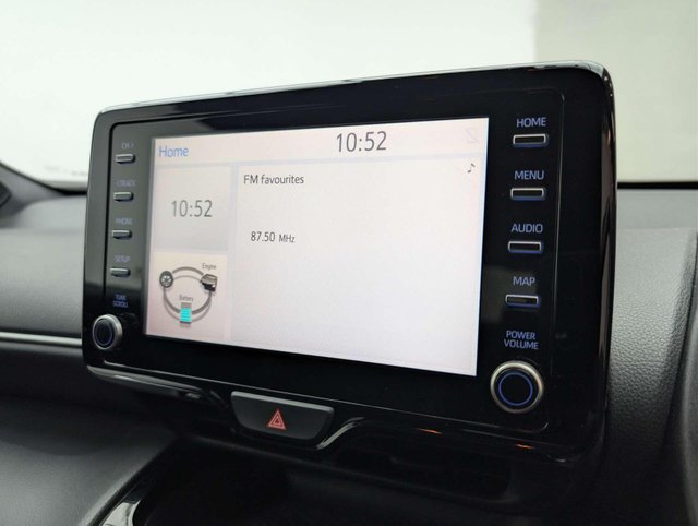 USED 2022 22 TOYOTA YARIS CROSS 1.5 Yaris Cross Design HEV Auto 5dr CLICK+COLLECT / HOME DELIVERY
