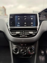 USED 2019 19 PEUGEOT 208 1.2 PureTech Signature Euro 6 (s/s) 5dr FULL SERVICE HISTORY