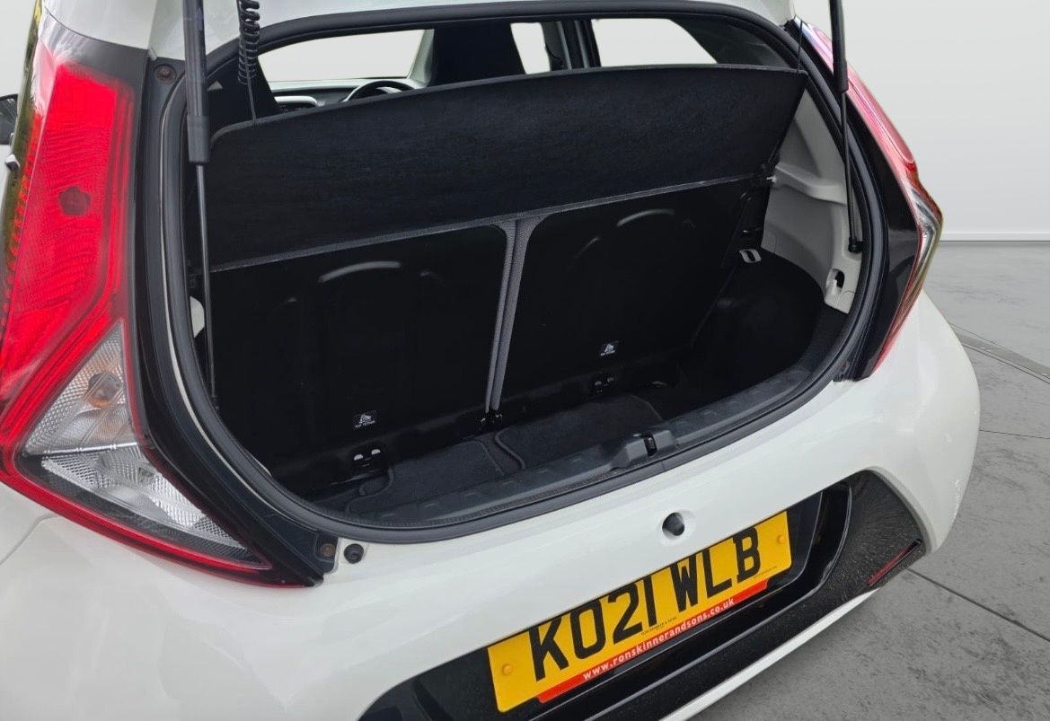 USED 2021 TOYOTA AYGO 1.0 VVT-i x-play Hatchback 5dr Petrol Manual Euro 6 (s/s) (71 ps) 