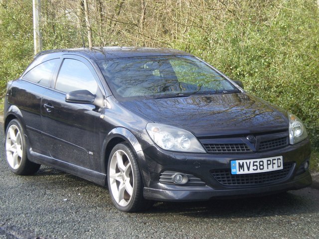 2008 58 Vauxhall Astra 1.9 SRI PLUS CDTI 3d 150 BHP