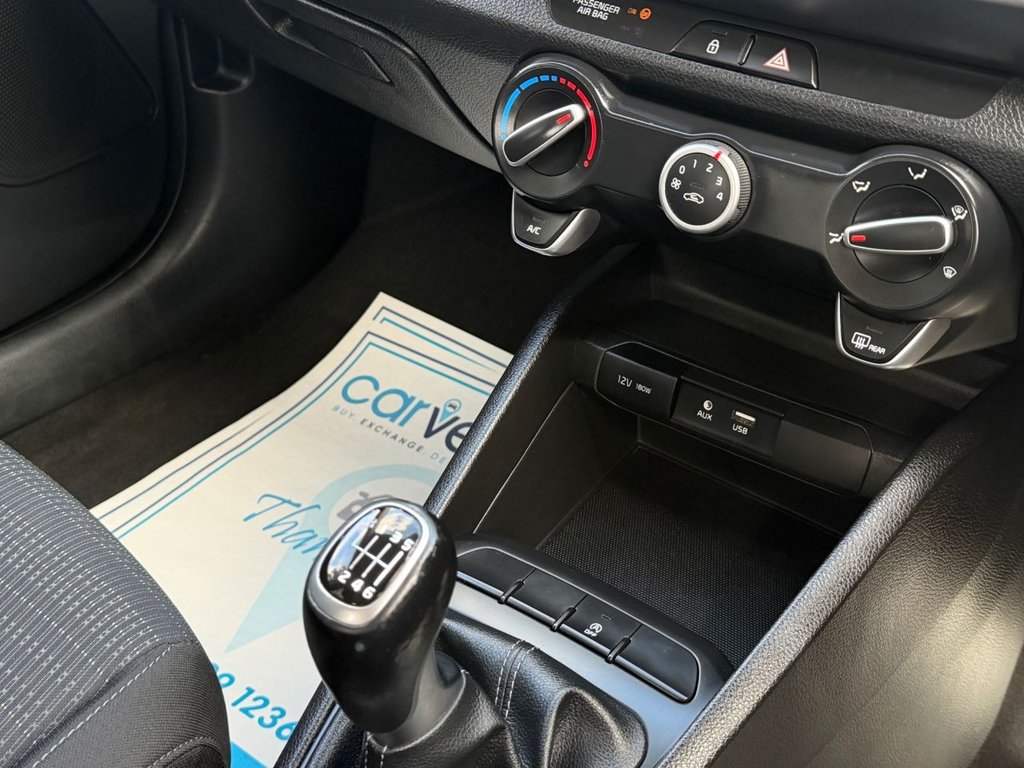USED 2019 19 KIA STONIC 1.6 CRDi 2 SUV 5dr Diesel Manual Euro 6 (s/s) (108 bhp) 6 Services|Sensors|Cruise|Apple CarPlay/Android Auto|