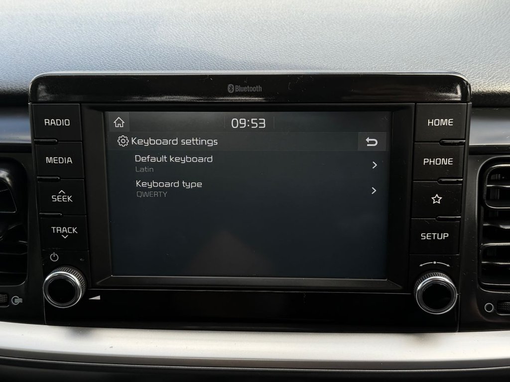 USED 2019 19 KIA STONIC 1.6 CRDi 2 SUV 5dr Diesel Manual Euro 6 (s/s) (108 bhp) 6 Services|Sensors|Cruise|Apple CarPlay/Android Auto|