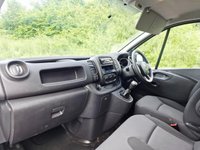 USED 2021 21 RENAULT TRAFIC 2.0 dCi ENERGY 30 Business Panel Van 5dr Diesel Manual LWB Standard Roof Euro 6 (s/s) (120 ps) FSH-6 SEATS-WHEELS