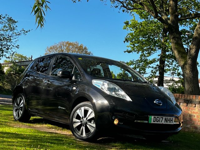 2017 LEAF 24KWH TEKNA HATCHBACK 5DR ELECTRIC AUTO 109 BHP FULL MOT, GREAT HISTORY,2... photo