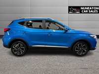 USED 2023 73 MG MG ZS 1.5 VTi-TECH Exclusive SUV 5dr Petrol Manual Euro 6 (s/s) (106 ps) roof rails