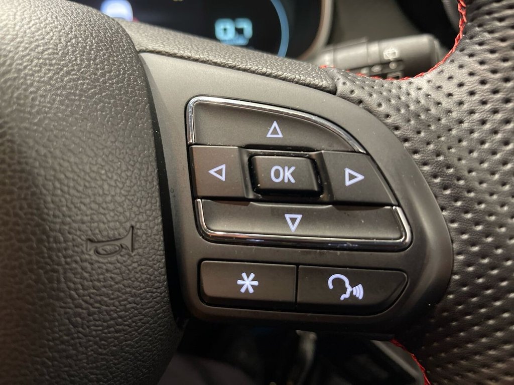 USED 2023 73 MG MG ZS 1.5 VTi-TECH Exclusive SUV 5dr Petrol Manual Euro 6 (s/s) (106 ps) roof rails
