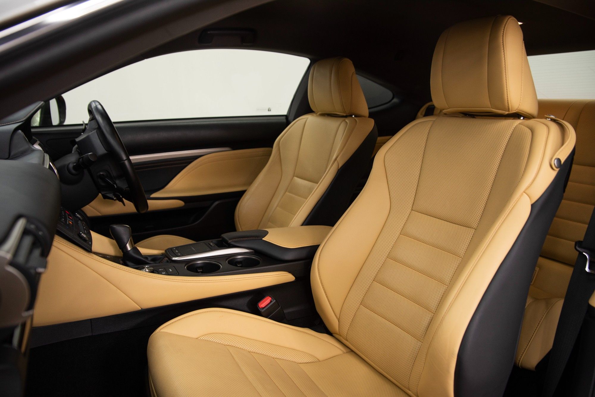 USED 2018 LEXUS RC 2.5 300h Luxury 