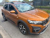 USED 2021 21 DACIA SANDERO STEPWAY 1.0 TCe Prestige Hatchback 5dr Petrol CVT Euro 6 (s/s) (90 ps) FULL DEALER SERVICE HISTORY* AUTOMATIC* SAT NAV* PARKING SENSORS* REVERSING CAMERA* CRUISE CONTROL* ELECTRIC HANDBRAKE* ECO MODE* AIR CON* BLUETOOTH PHONE AND AUDIO* DAB* USB* APPLE CARPLAY* ANDROID AUTO