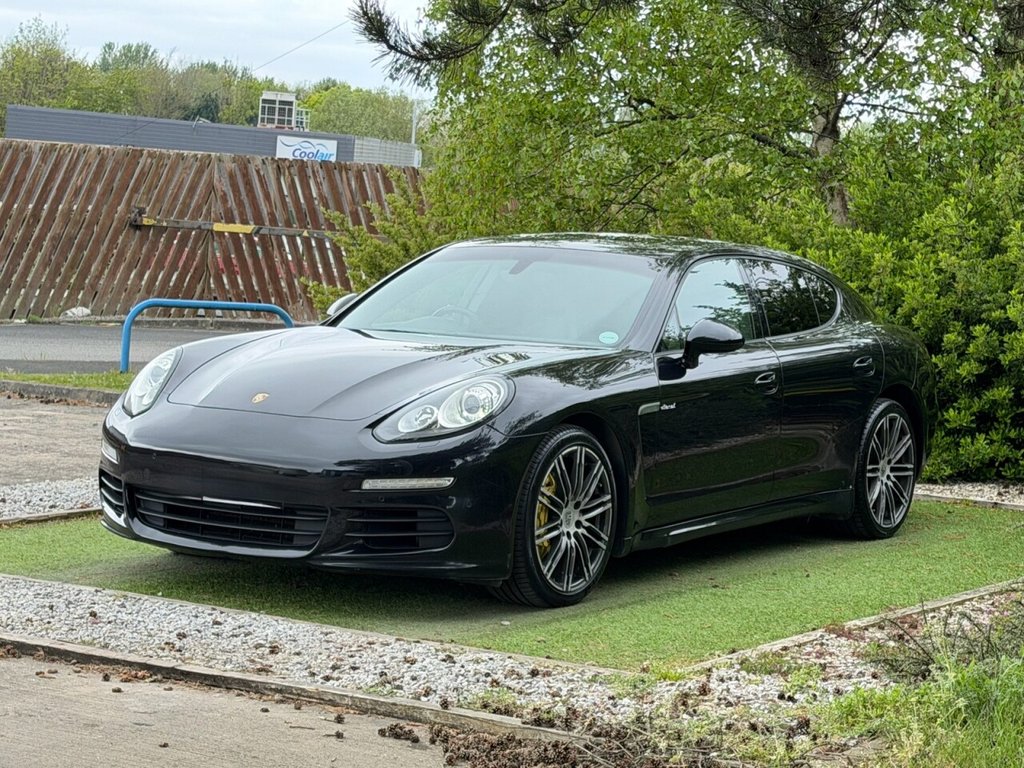 USED 2015 54 PORSCHE PANAMERA 3.0D V6 Hatchback 5dr Diesel TiptronicS Euro 5 (s/s) (300 ps) HEATED LEATHER, SUNROOF, 2KEYS, FSH