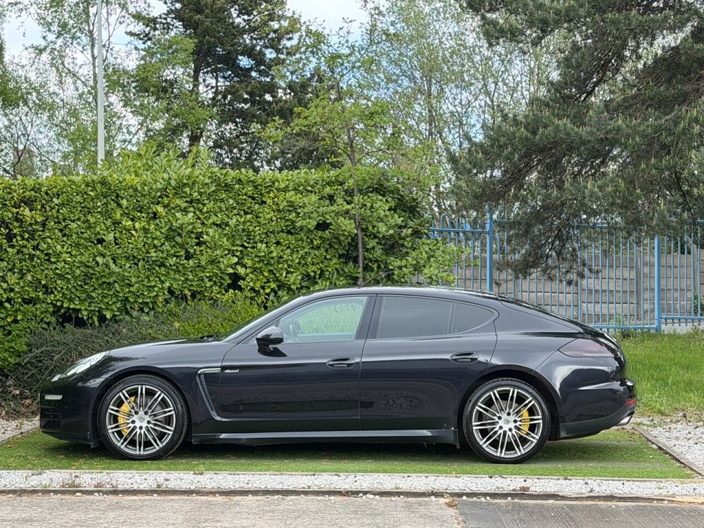 USED 2015 54 PORSCHE PANAMERA 3.0D V6 Hatchback 5dr Diesel TiptronicS Euro 5 (s/s) (300 ps) HEATED LEATHER, SUNROOF, 2KEYS, FSH