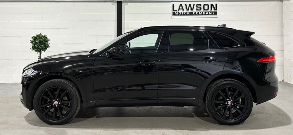 USED 2020 70 JAGUAR F-PACE 2.0 D240 Chequered Flag SUV 5dr Diesel Auto AWD Euro 6 (s/s) (240 ps) 