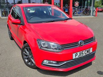 2015 VOLKSWAGEN POLO