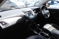 USED 2014 63 HYUNDAI IX35 2.0 CRDi SE SUV 5dr Diesel Manual 4WD Euro 5 (Nav) (134 bhp) 