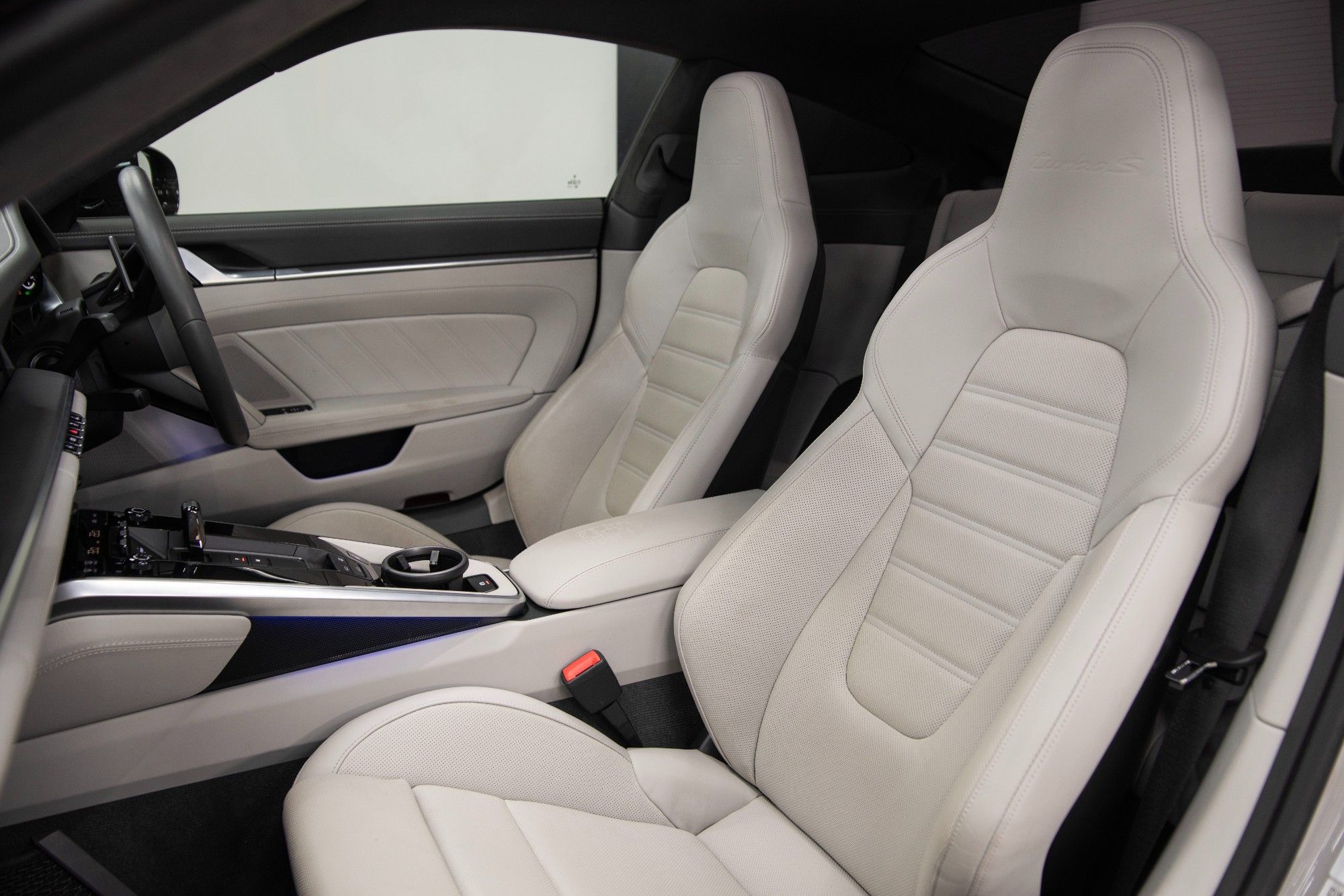 USED 2022 F PORSCHE 911 3.7T 992 Turbo S Coupe 