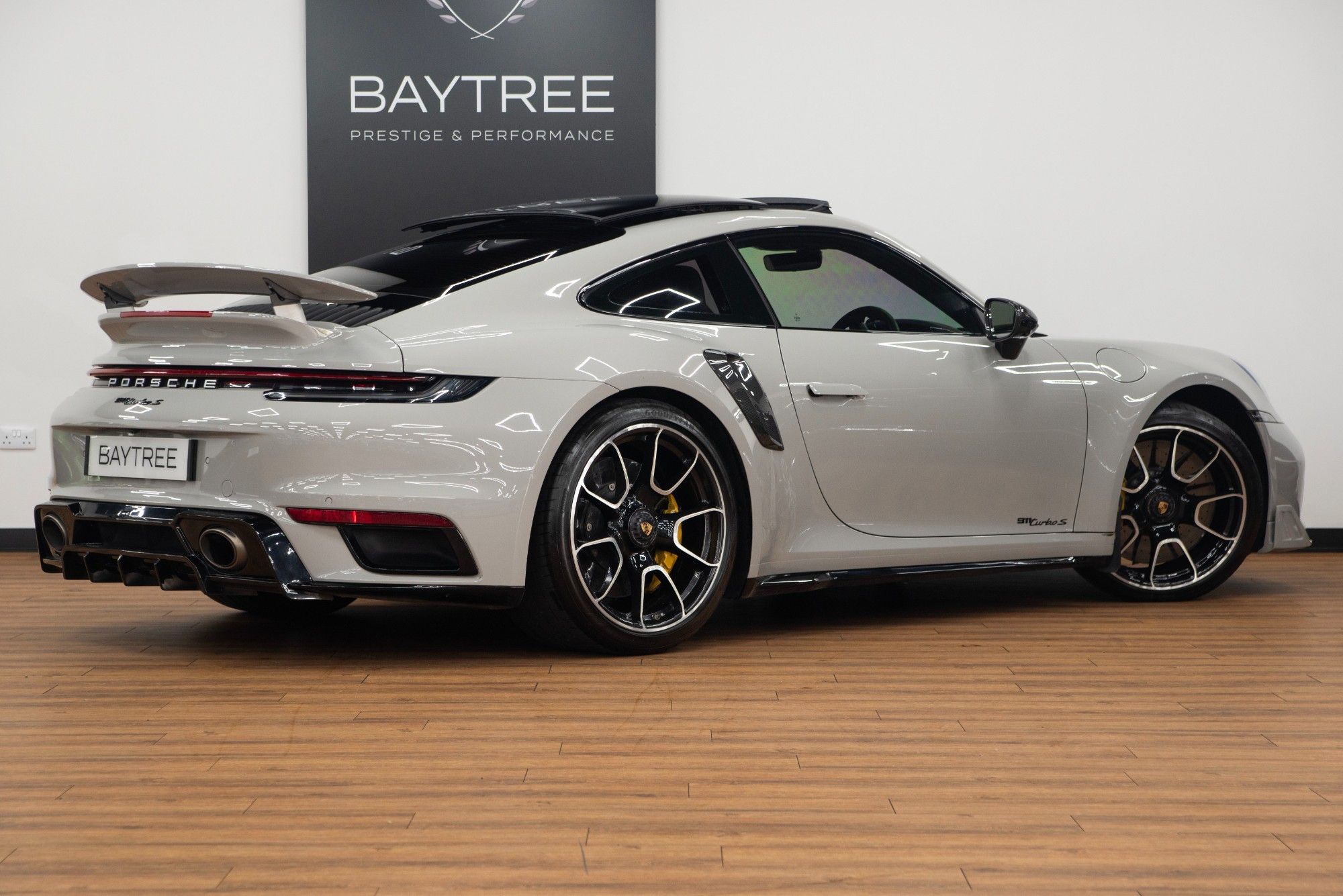 USED 2022 F PORSCHE 911 3.7T 992 Turbo S Coupe 