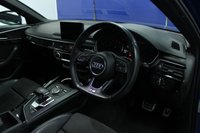 USED 2019 19 AUDI A4 AVANT 2.0 TFSI 35 Black Edition Estate 5dr Petrol S Tronic Euro 6 (s/s) (150 ps) 