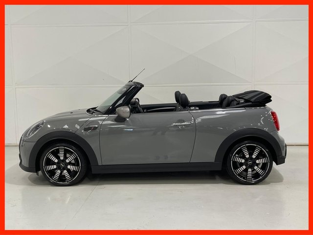 View our MINI CONVERTIBLE