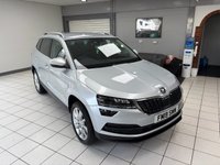 USED 2019 19 SKODA KAROQ 1.5 TSI ACT SE L SUV 5dr Petrol Manual Euro 6 (s/s) (150 ps) BRILLIANT SILVER / BLACK MICROSUEDE / LEATHER TRIM / HEATED FRONT SEATS / DUAL ZONE CLIMATE / ELECTRIC WINDOWS / POWERFOLD MIRRORS / CRUISE CONTROL / SPEED LIMITER / FRONT ASSIST / DRIVE MODE SELECTION / DAB FM AM TUNER / BLUETOOTH / USB / SMARTPHONE APP LINK / REAR PARKING CAMERA / FRONT AND REAR PARKING SENSORS / 18" ALLOY WHEELS / PRIVACY GLASS / SPACE SAVER SPARE WHEEL / SERVICE HISTORY