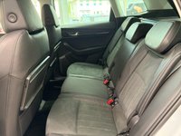 USED 2019 19 SKODA KAROQ 1.5 TSI ACT SE L SUV 5dr Petrol Manual Euro 6 (s/s) (150 ps) BRILLIANT SILVER / BLACK MICROSUEDE / LEATHER TRIM / HEATED FRONT SEATS / DUAL ZONE CLIMATE / ELECTRIC WINDOWS / POWERFOLD MIRRORS / CRUISE CONTROL / SPEED LIMITER / FRONT ASSIST / DRIVE MODE SELECTION / DAB FM AM TUNER / BLUETOOTH / USB / SMARTPHONE APP LINK / REAR PARKING CAMERA / FRONT AND REAR PARKING SENSORS / 18" ALLOY WHEELS / PRIVACY GLASS / SPACE SAVER SPARE WHEEL / SERVICE HISTORY