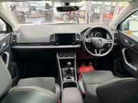 USED 2019 19 SKODA KAROQ 1.5 TSI ACT SE L SUV 5dr Petrol Manual Euro 6 (s/s) (150 ps) BRILLIANT SILVER / BLACK MICROSUEDE / LEATHER TRIM / HEATED FRONT SEATS / DUAL ZONE CLIMATE / ELECTRIC WINDOWS / POWERFOLD MIRRORS / CRUISE CONTROL / SPEED LIMITER / FRONT ASSIST / DRIVE MODE SELECTION / DAB FM AM TUNER / BLUETOOTH / USB / SMARTPHONE APP LINK / REAR PARKING CAMERA / FRONT AND REAR PARKING SENSORS / 18" ALLOY WHEELS / PRIVACY GLASS / SPACE SAVER SPARE WHEEL / SERVICE HISTORY