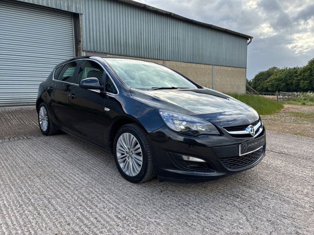 2015 15 Vauxhall Astra 1.4i Excite Hatchback 5dr Petrol Manual Euro 6 (100 ps)