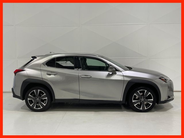 View our LEXUS UX
