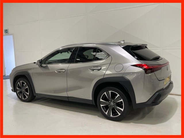View our LEXUS UX
