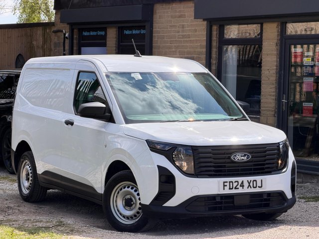 View our FORD TRANSIT COURIER