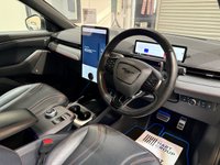 USED 2022 22 FORD MUSTANG MACH-E Extended Range 91kWh SUV 5dr Electric Automatic AWD (351 ps) 