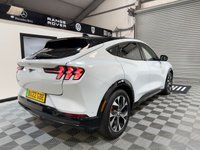 USED 2022 22 FORD MUSTANG MACH-E Extended Range 91kWh SUV 5dr Electric Automatic AWD (351 ps) 