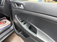 USED 2020 70 HYUNDAI TUCSON 1.6 GDi SE NAV MANUAL PETROL 2 OWNERS FSH READY TO DRIVE AWAY  APPLE PLAY REVERSE CAMERA PRIVACY DUAL CLIMATE MEDIA BLUETOOTH DAB SAT NAV