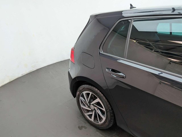USED 2019 69 VOLKSWAGEN GOLF 1.5 Golf Match TSi Evo 5dr CLICK+COLLECT / HOME DELIVERY