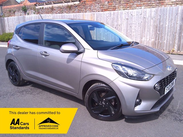 View our Hyundai I10 1.0 Premium Hatchback 5dr Petrol Manual Euro 6 (s/s) (67 ps)