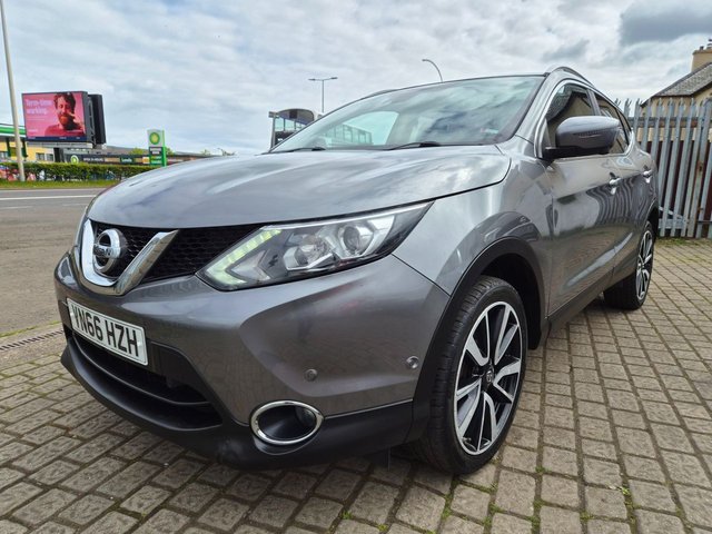 View our NISSAN QASHQAI