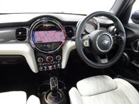 USED 2022 72 MINI HATCH 2.0 Cooper S Exclusive Hatchback 5dr Petrol Steptronic Euro 6 (s/s) (178 ps) PREMIUM PLUS PACK-PAN ROOF