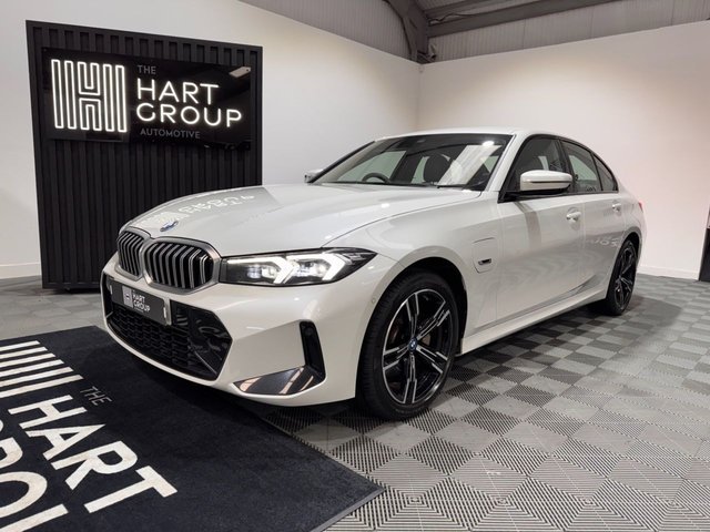 View our BMW 3 SERIES