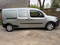 USED 2020 20 RENAULT KANGOO MAXI ZE LL21 33kWh Business Crew Van 4dr Electric Auto L3 H1 (i) (60 ps) AUX. HEATER FOR GREATER RANGE