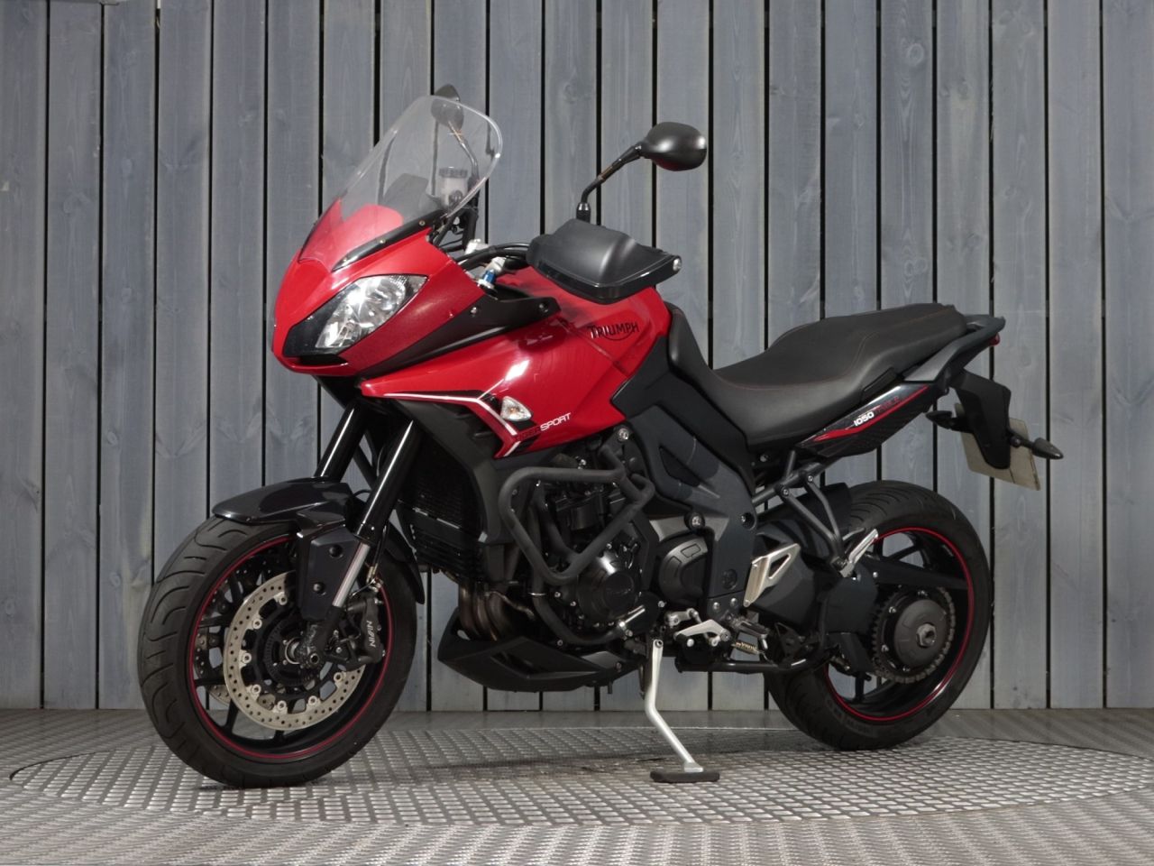 TRIUMPH TIGER 1050