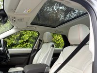 USED 2019 69 LAND ROVER DISCOVERY 3.0 SD V6 HSE SUV 5dr Diesel Auto 4WD Euro 6 (s/s) (306 ps) 