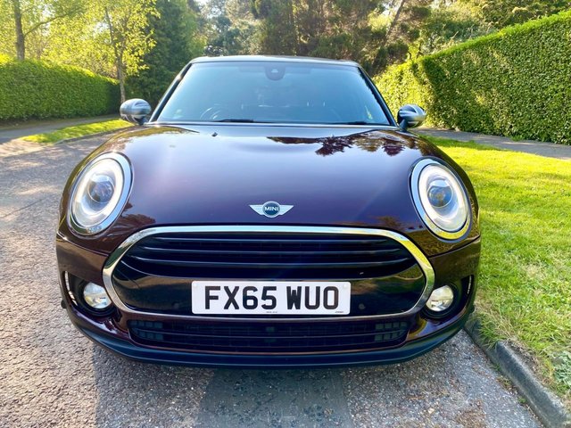 View our MINI CLUBMAN