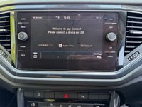USED 2018 68 VOLKSWAGEN T-ROC 2.0 TDI SEL SUV 5dr Diesel Manual 4Motion Euro 6 (s/s)  Sat Nav, CarPlay, 4x4