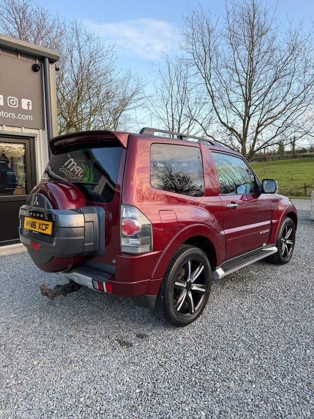 View our MITSUBISHI SHOGUN