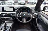 USED 2018 68 BMW 5 SERIES 3.0 540i GPF M Sport Saloon 4dr Petrol Auto xDrive Euro 6 (s/s) (340 ps) TECHNOLOGY PACK / DISPLAY KEY