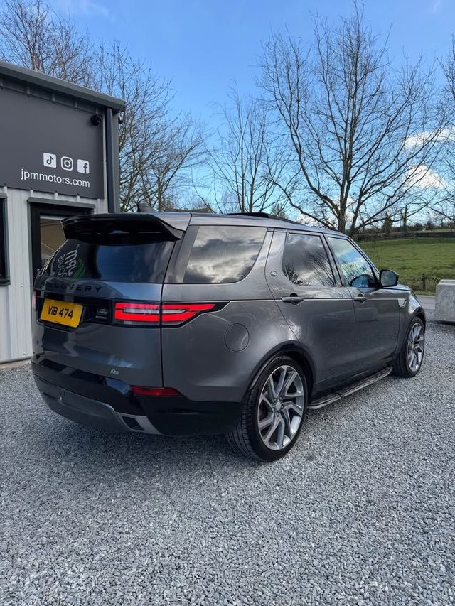 View our LAND ROVER DISCOVERY