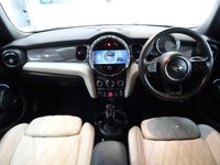 USED 2022 72 MINI HATCH 1.5 Cooper Exclusive Hatchback 5dr Petrol Steptronic Euro 6 (s/s) (136 ps) APPLE CARPLAY-HTD LEATHER-DAB