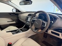 USED 2018 18 JAGUAR XE 2.0i Prestige Saloon 4dr Petrol Auto Euro 6 (s/s) (250 ps) OFF WHITE LEATHER, SATELLITE NAVIGATION, CLIMATE CONTROL, REAR PARKING SENSORS, FRONT ARM REST, MULTI FUNCTION STEERING WHEEL, CRUISE CONTROL, MEDIA, BLUETOOTH, 17&rdquo; ALLOY WHEELS, PADDLE SHIFT, DAB.