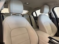 USED 2018 18 JAGUAR XE 2.0i Prestige Saloon 4dr Petrol Auto Euro 6 (s/s) (250 ps) OFF WHITE LEATHER, SATELLITE NAVIGATION, CLIMATE CONTROL, REAR PARKING SENSORS, FRONT ARM REST, MULTI FUNCTION STEERING WHEEL, CRUISE CONTROL, MEDIA, BLUETOOTH, 17&rdquo; ALLOY WHEELS, PADDLE SHIFT, DAB.