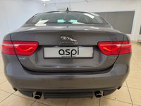 USED 2018 18 JAGUAR XE 2.0i Prestige Saloon 4dr Petrol Auto Euro 6 (s/s) (250 ps) OFF WHITE LEATHER, SATELLITE NAVIGATION, CLIMATE CONTROL, REAR PARKING SENSORS, FRONT ARM REST, MULTI FUNCTION STEERING WHEEL, CRUISE CONTROL, MEDIA, BLUETOOTH, 17&rdquo; ALLOY WHEELS, PADDLE SHIFT, DAB.