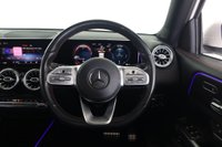 USED 2021 21 MERCEDES-BENZ GLB 2.0 GLB220d AMG Line (Premium Plus) 8G-DCT 4MATIC Euro 6 (s/s) 5dr Pan Sunroof, Rev Camera,