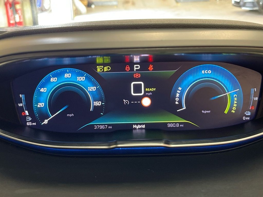 USED 2022 22 PEUGEOT 3008 1.6 13.2kWh Allure SUV 5dr Petrol Plug-in Hybrid e-EAT Euro 6 (s/s) (225 ps) FRONT AND REAR PARKING SENSORS